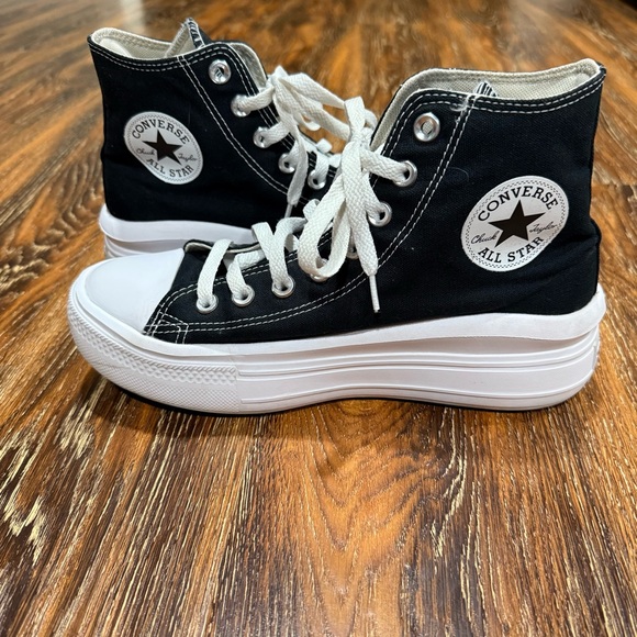 Converse Size 9 Women’s  Black & White Move Platform High-Tops Sneakers Shoes - Picture 1 of 7